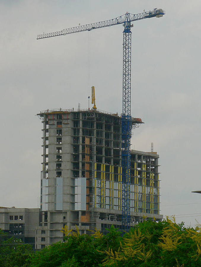 360 Condominiums by Kevin Lehnhardt