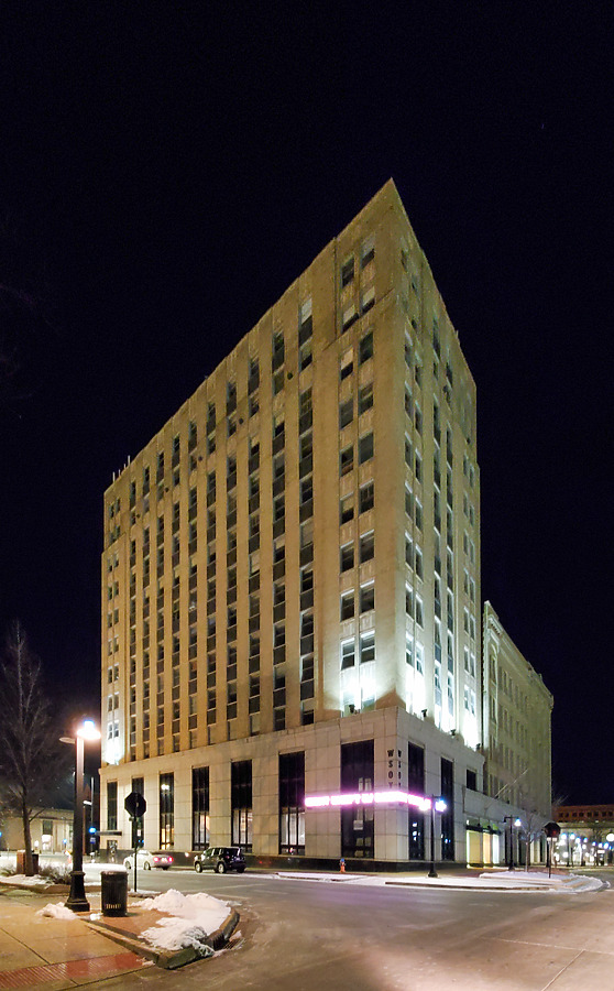 Barnes Citizens Building by Ryan Hildebrand