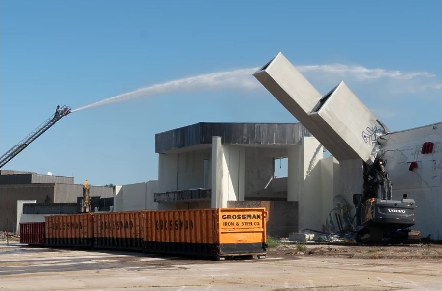 Jamestown Mall by Will Bauer / St. Louis Public Radio