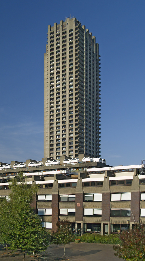 Shakespeare Tower by Cesar Serrano