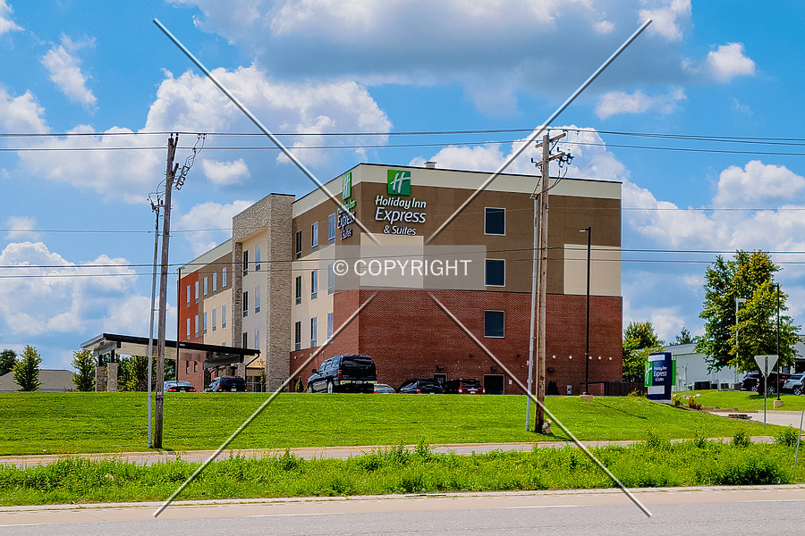 Holiday Inn Express & Suites St. Peters, an IHG Hotel by Ryan Hildebrand