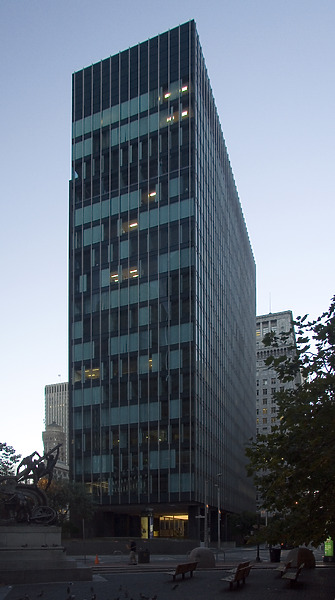 One Bush Plaza
