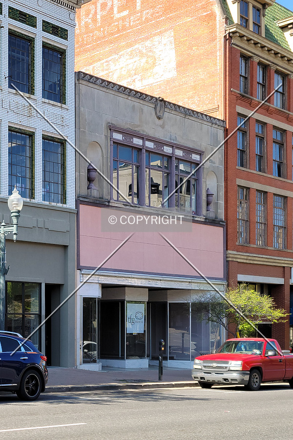 616 Texas Street by Ryan Hildebrand