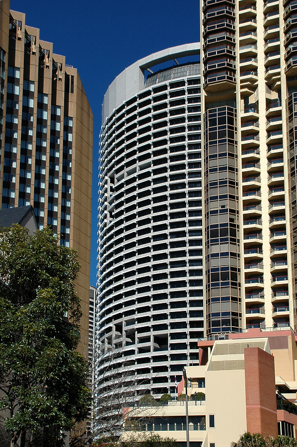 Grosvenor Place by John Bek