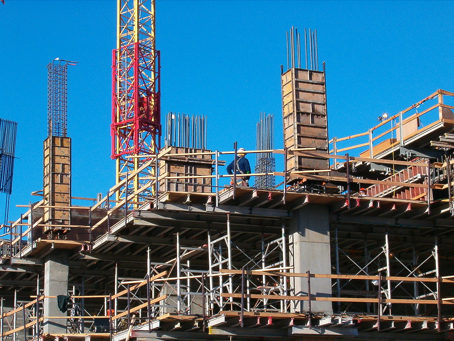 Allure Las Vegas Tower I by Rodney Gunn