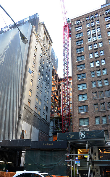 111 West 57th Street Photo 782-967-919 - Stock Image - SKYDB