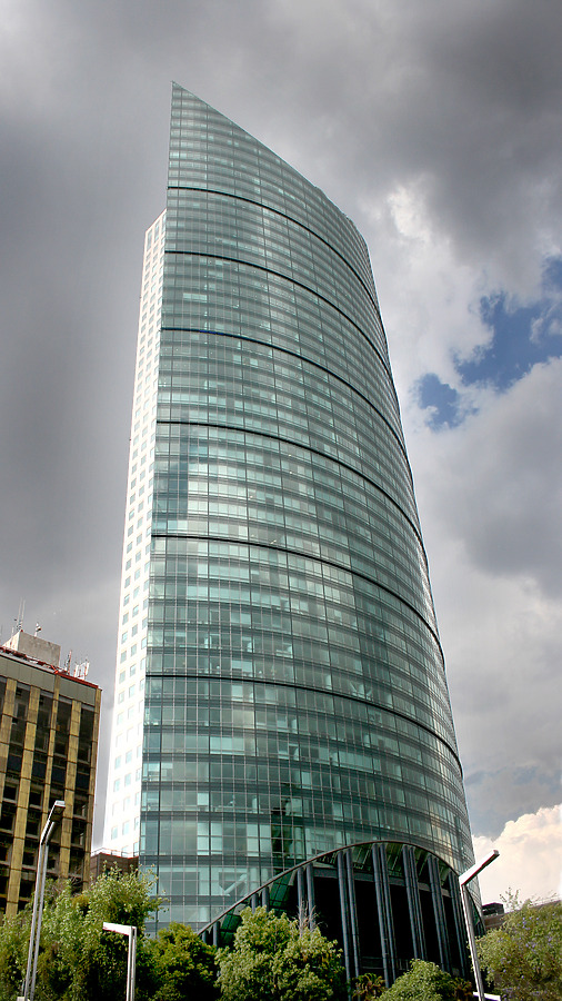 Torre Mayor by Jim Schwartz