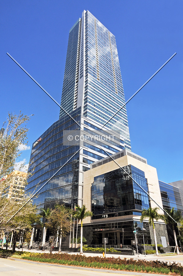 Four Seasons Hotel & Tower by Jorge Molina