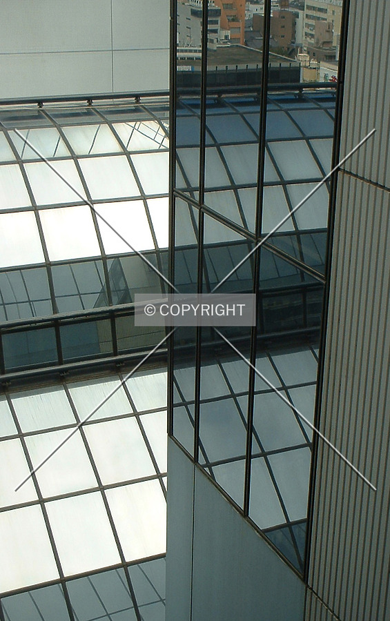 Hotel Granvia Kyoto by Andrew Stewart