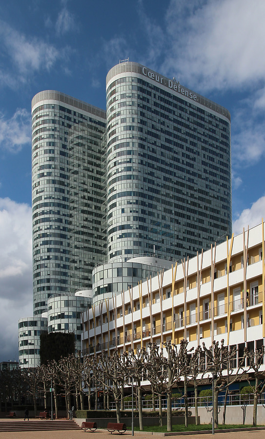 Coeur Défense by Kjetil Balog