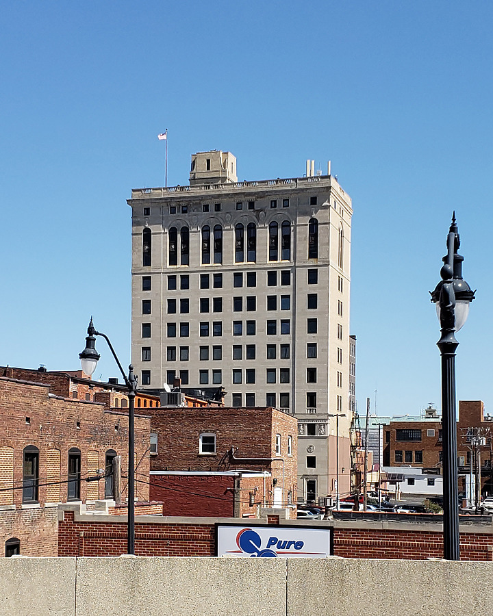 Ridgely Building by Ryan Hildebrand