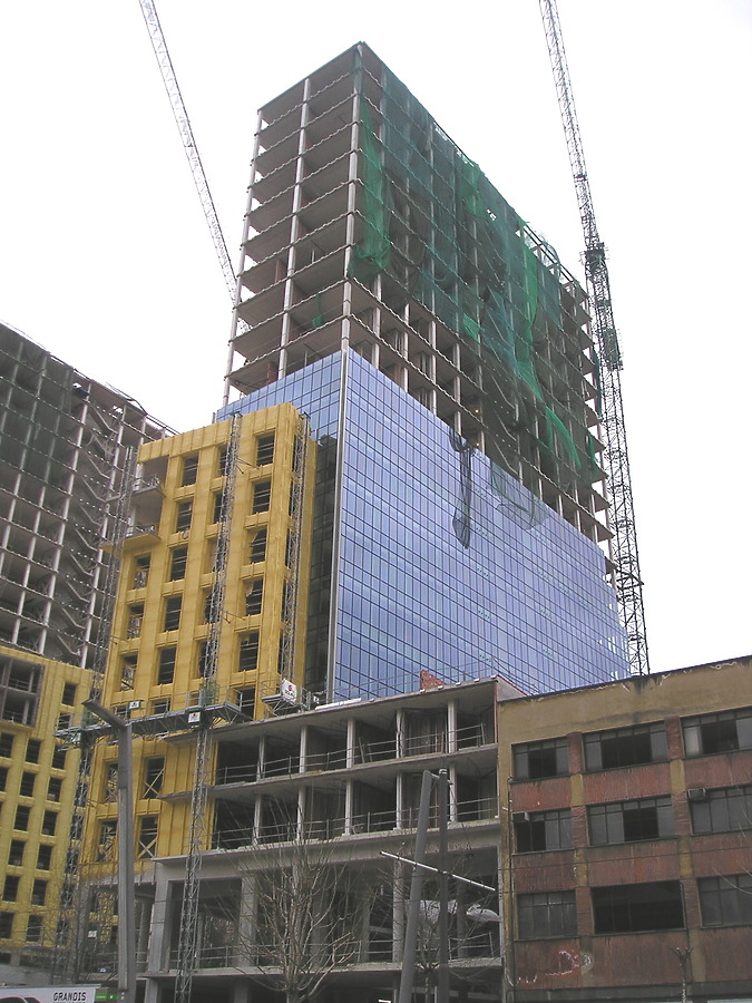 Isozaki Atea I by Mikel Allende