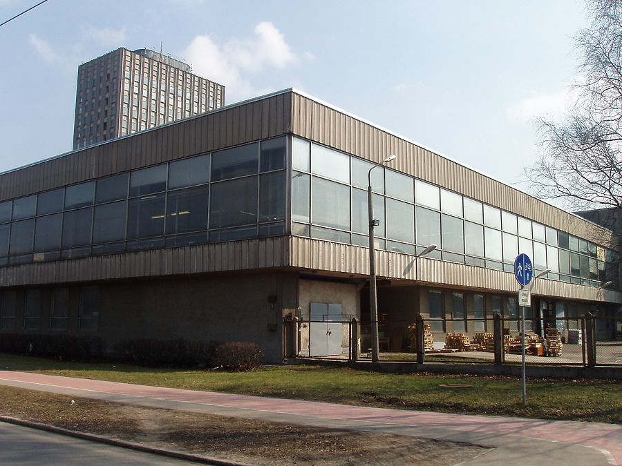 Preses Nams by Laurijs Svirskis