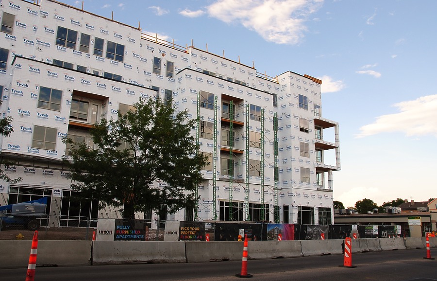 Union on Elizabeth by Brian LoBue