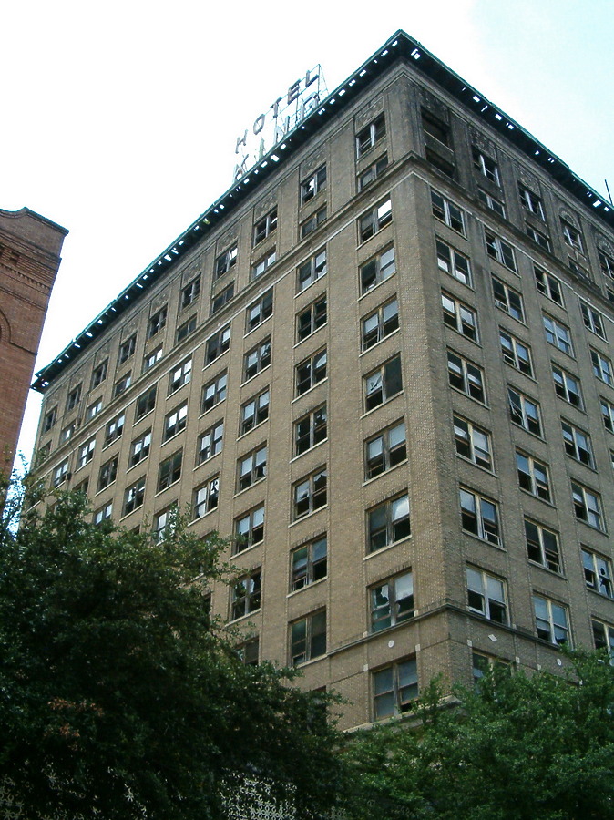 King Edward Hotel by Rodney Gunn