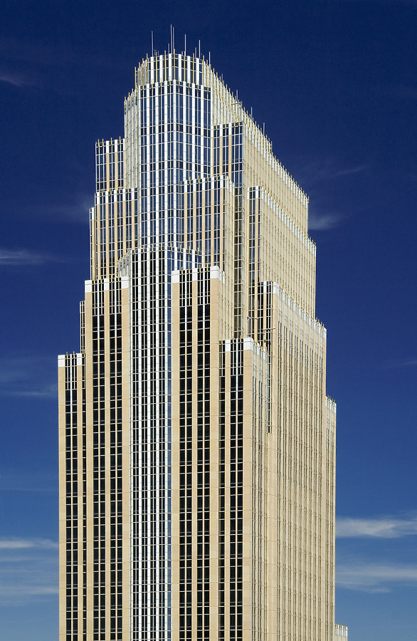 Wells Fargo Center by Pavel Toczynski