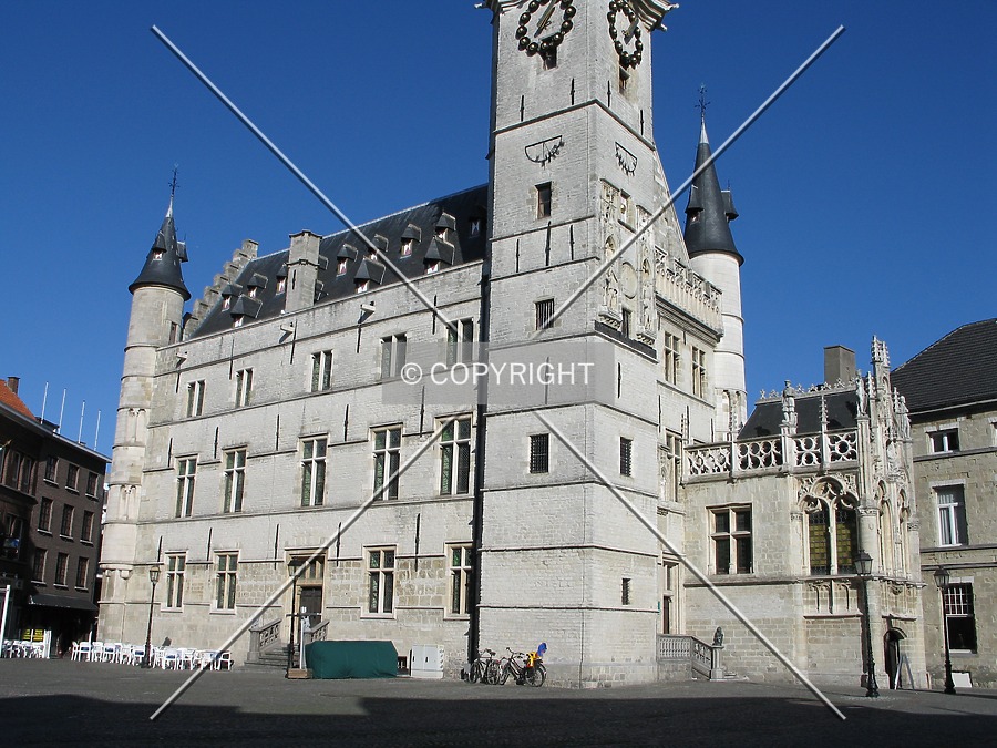 Schepenhuis by Emmanuel D.