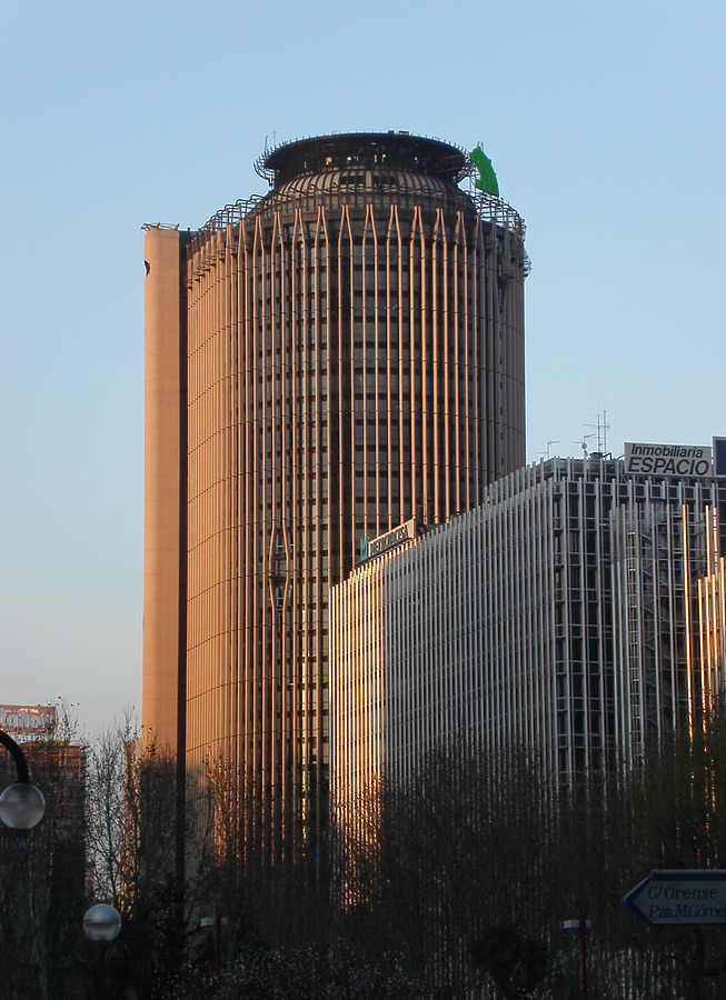 Torre Europa by Cesar Serrano