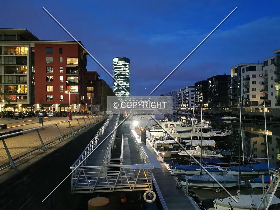Westhafen Tower by Nephilim