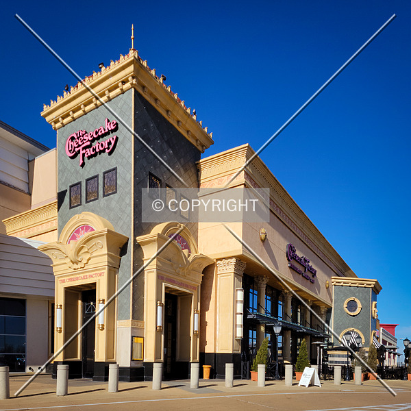 Chesterfield Mall by Ryan Hildebrand