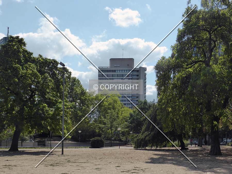 Rathaus - Turm by Nephilim