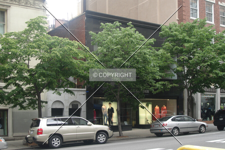 1042 Madison Avenue