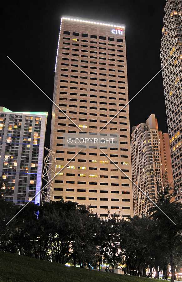 Citygroup Center by Jorge Molina