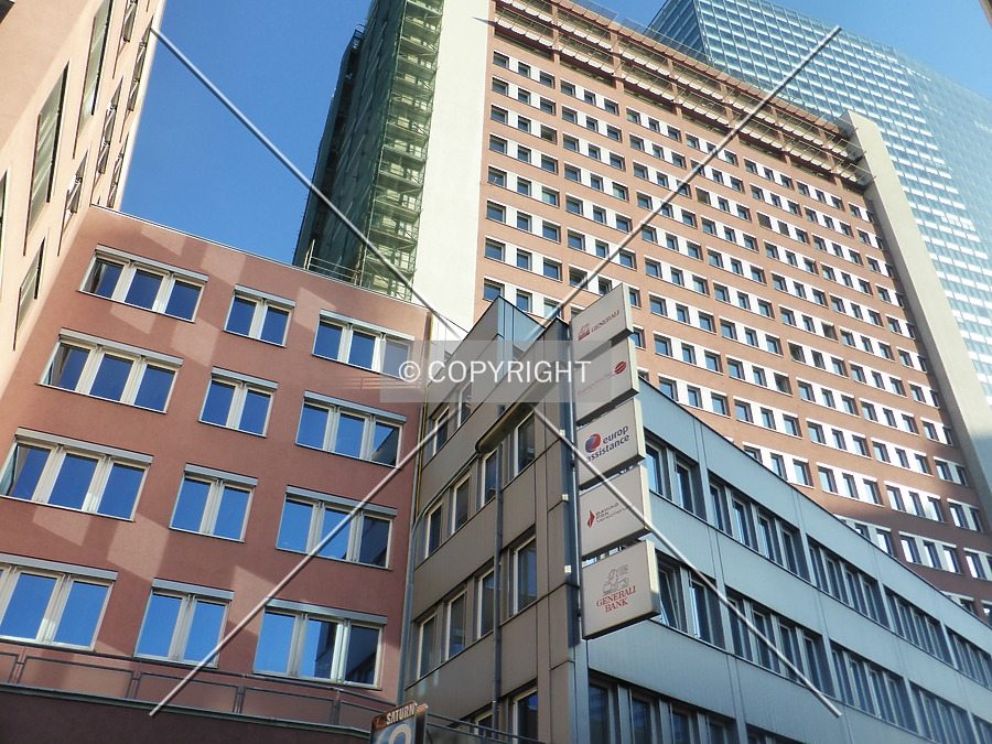 Kratochwjlestrasse 4 by Nephilim