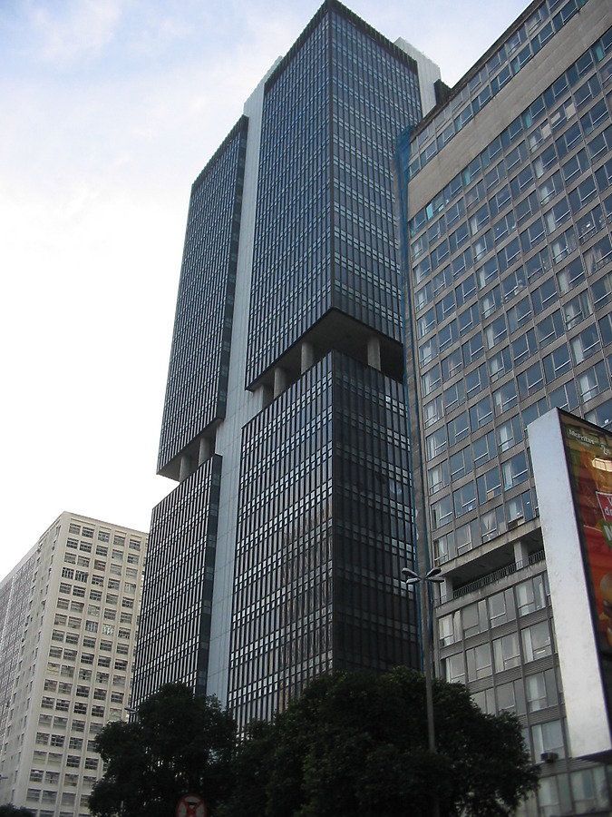 Banco Central do Brasil by Virgilio Grimaldi