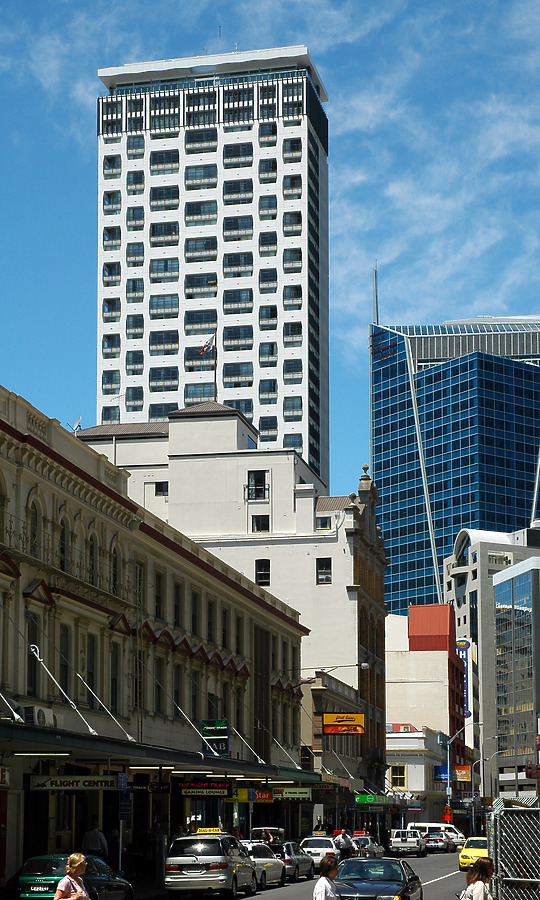 Oaks Residences by Jonathan Smith