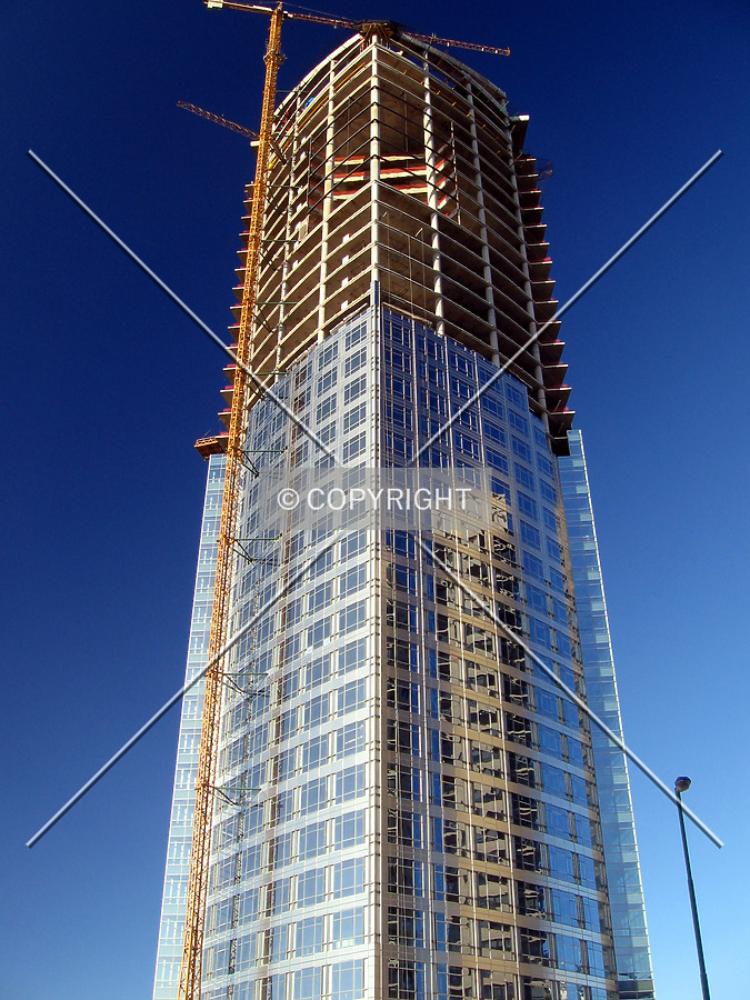 Torre Repsol YPF by Maximiliano Buono
