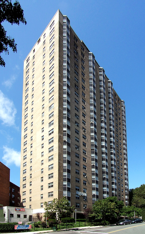 Heritage Apartments by John Cahill