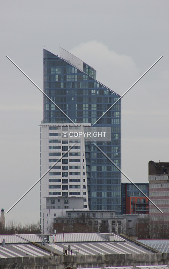 1 Gunwharf Quays by Florian Barbier