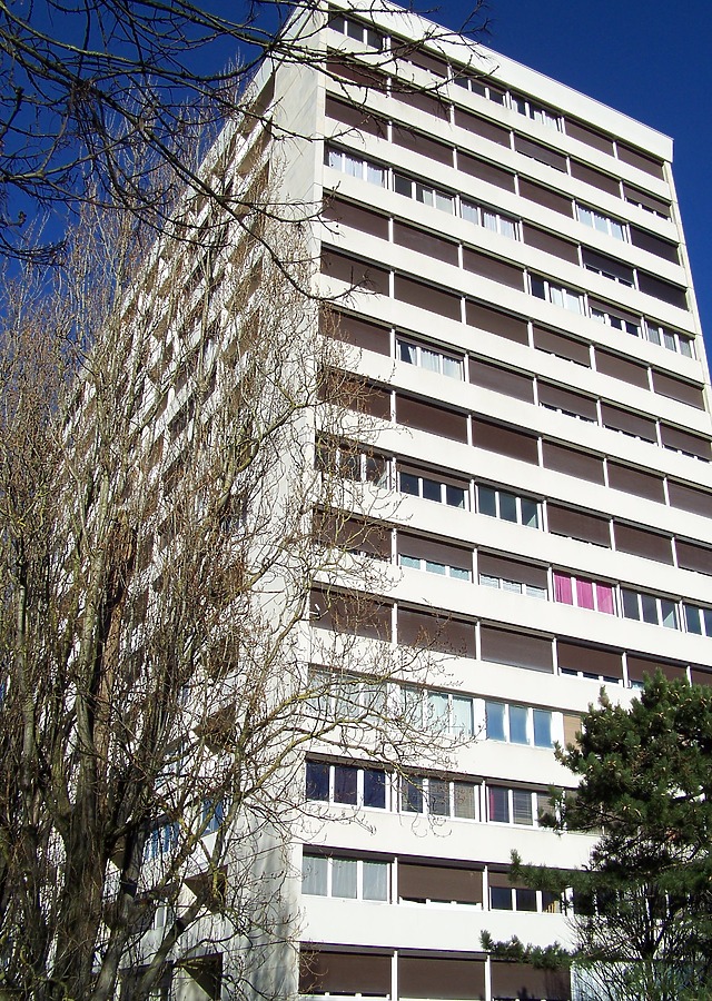 Résidence Montaigne J by Florian Barbier