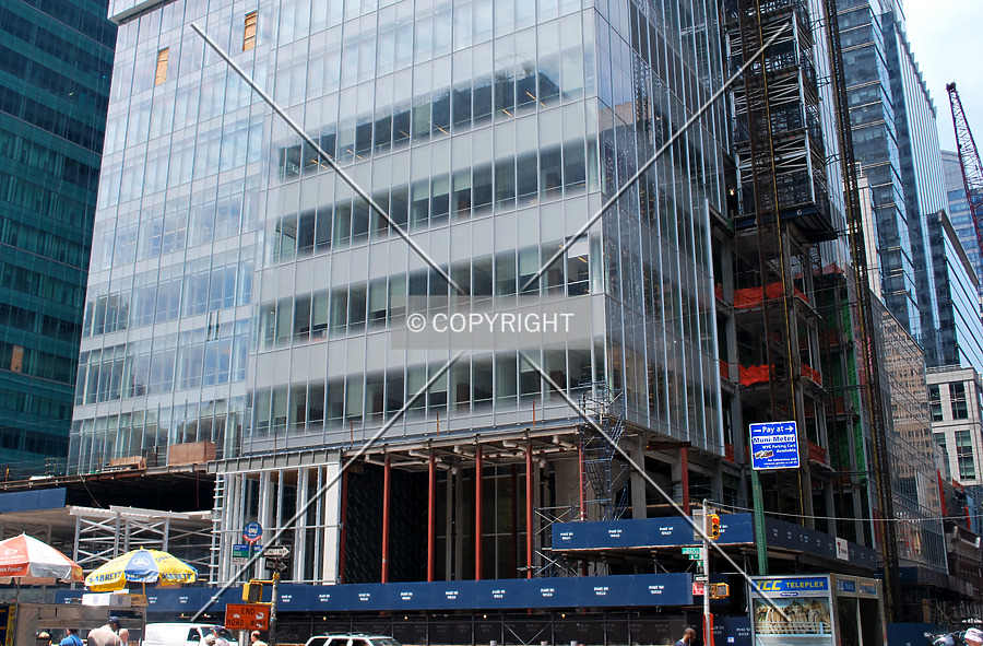 Bank of America Tower by Royce Douglas