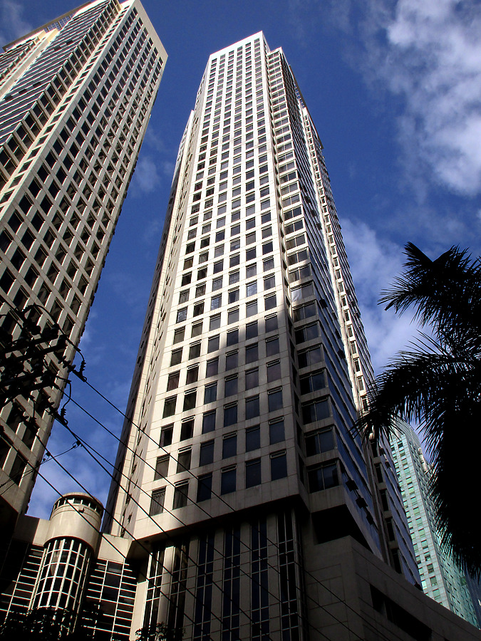 Salcedo Park Apartments II by Daniel Kieckhefer