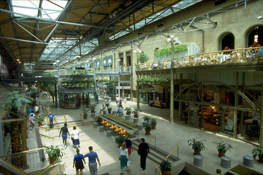 Saint Louis Union Station by Unknown