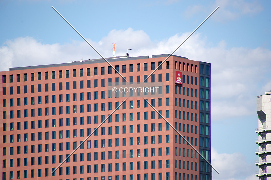 Hochhaus MainForum by Nephilim