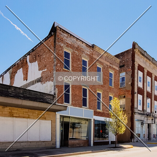 211-213 South Perry Street