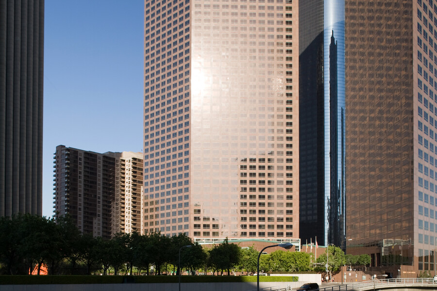 Wells Fargo Tower