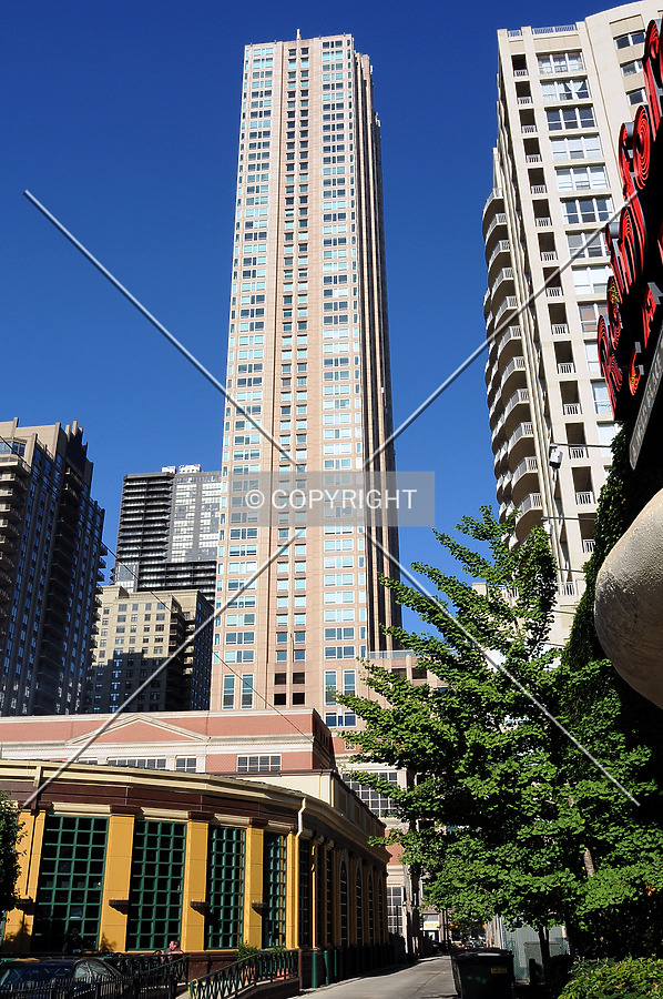 Millennium Centre by Jorge Molina