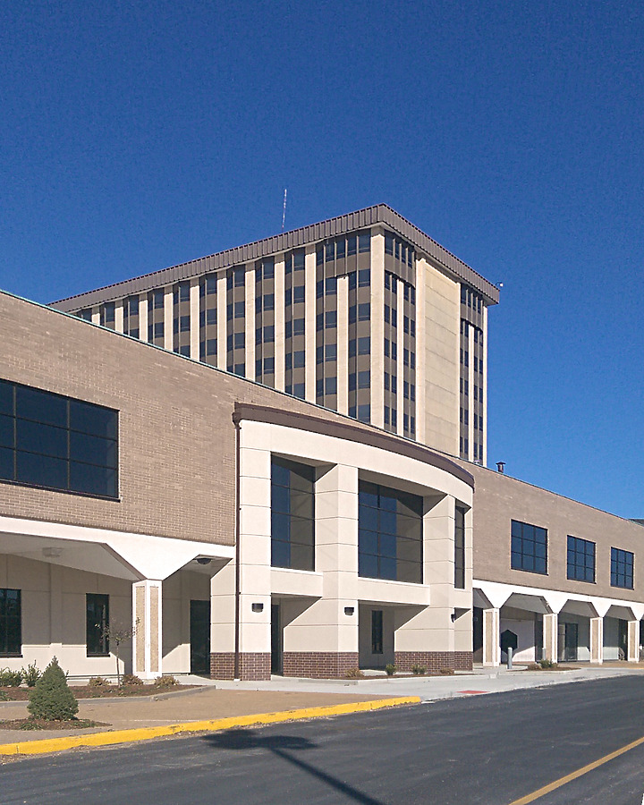 500 Office Tower by Ryan Hildebrand