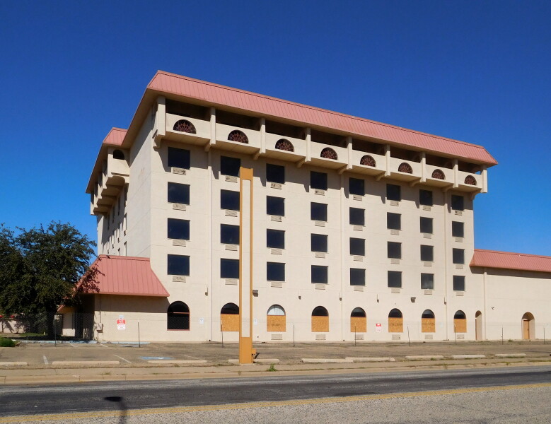 DoubleTree by Hilton Lubbock University Area