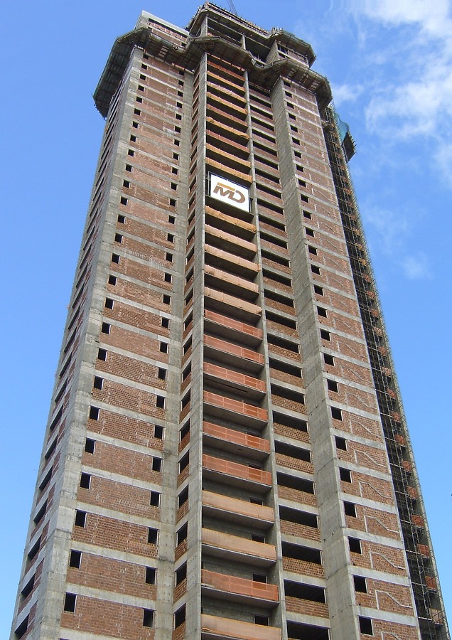 Brennand Plaza by Simeon Kohlman Rabbani