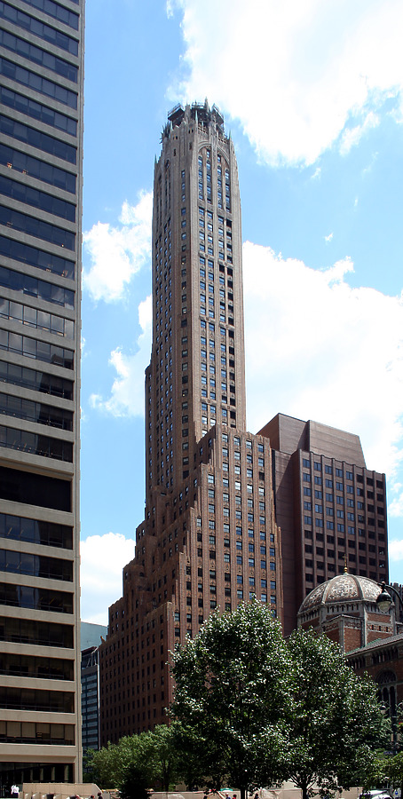 570 Lexington Avenue by Marshall Gerometta