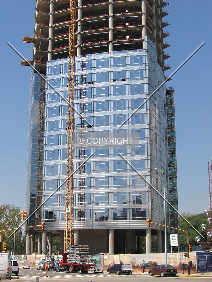 Torre Repsol YPF by Maximiliano Buono