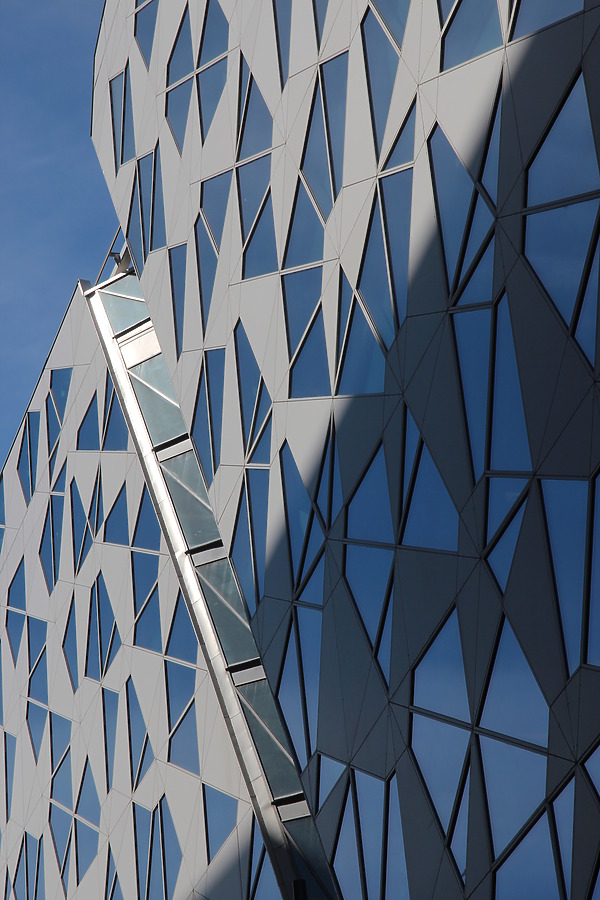 Deloitte-huset by Kjetil Balog