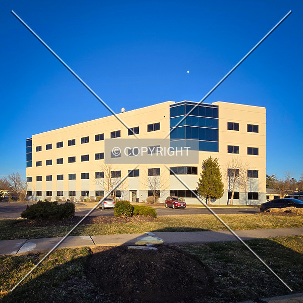 Wall Street Plaza I by Ryan Hildebrand