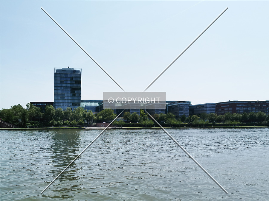 Allianz-Kai by Nephilim