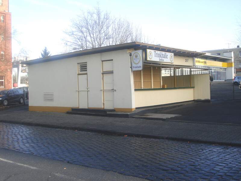 Trinkhalle
